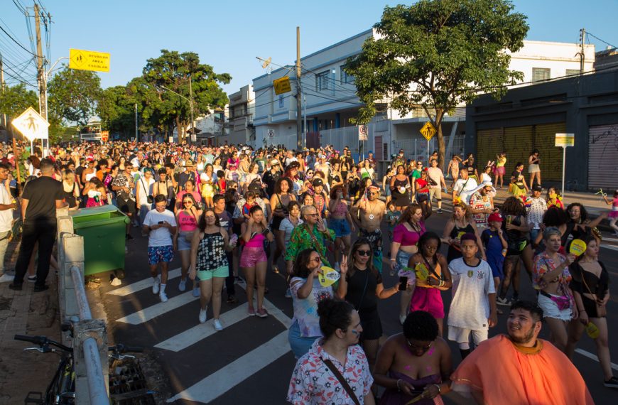 Carnaval de rua em Mato Grosso do Sul mostra a força do interior